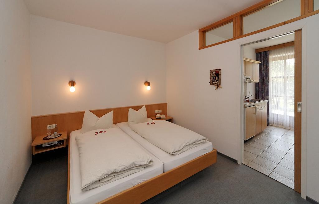Landhaus Maria Bed&Breakfast Hotel Реген Стая снимка